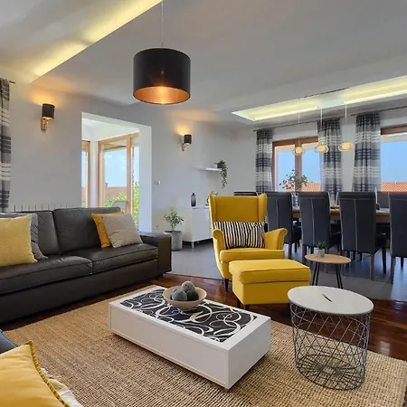 Brdo Holiday home *